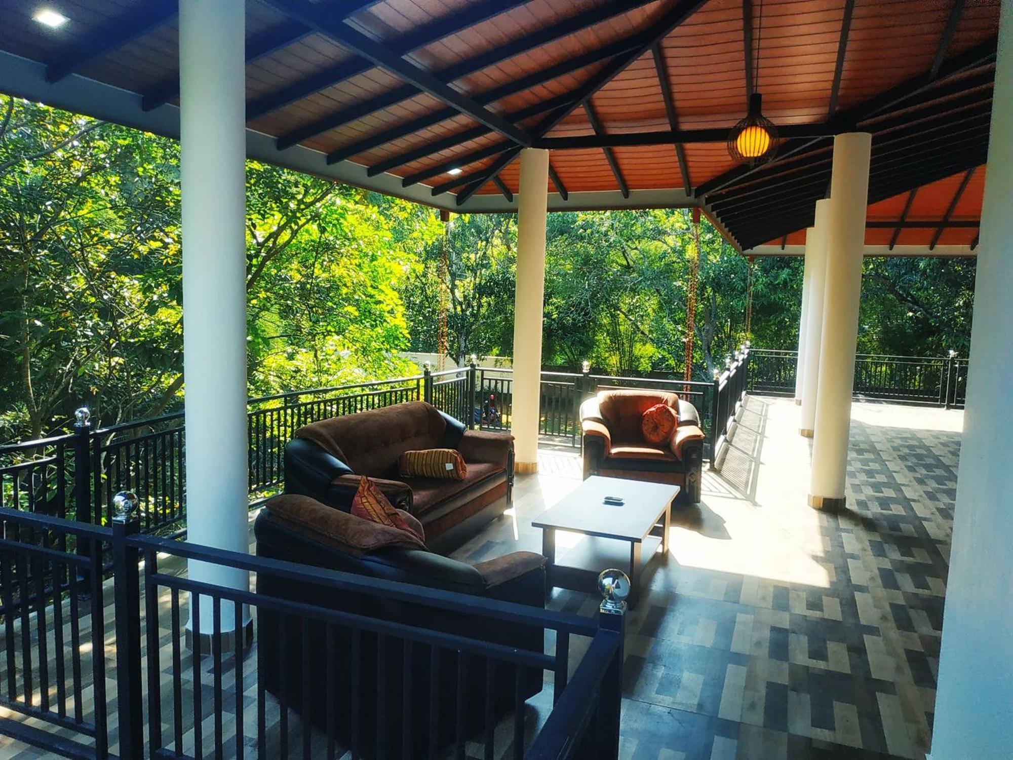 Four Seasons Safari Resort Udawalawa Udawalawe Exterior photo